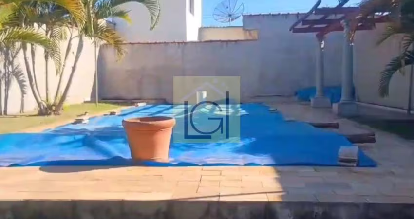 Edícula à venda em Salto-SP, Jardim Três Marias: 1 quarto, 1 banheiro, 1 vaga, 46m² de área. Imperdível!