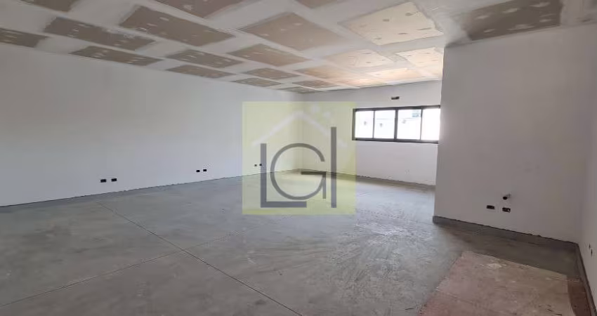 Salão de Locação no Itu Novo Centro: 1 Sala, 1 Banheiro, 2 Vagas de Garagem - 75,00m² de Área.