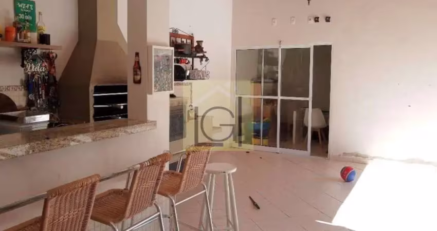 Casa em condomínio no parque do varvito, itu-sp: 3 quartos, 3 suítes, 2 salas, 4 banheiros, 2 vagas, 221m²