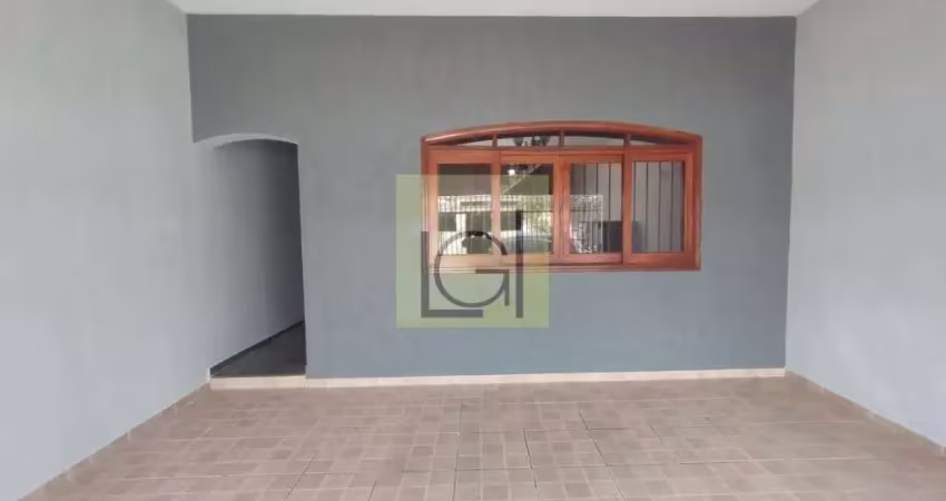 Casa à venda em Itu-SP, bairro São Luiz: 3 quartos, 1 suite, 2 salas, 3 banheiros, 2 vagas de garagem, 144 m² de área. Garanta já!