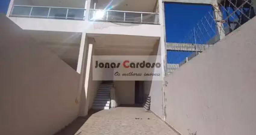 Casa com 3 quartos para alugar no Jardim São Pedro, Mogi das Cruzes 
