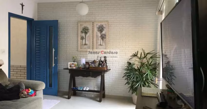 Imperdível oportunidade: Casa à venda em Mogi das Cruzes-SP, Vila Rei, 3 quartos, 1 suíte, 1 sala, 2 banheiros, 2 vagas de garagem, 167,79m².