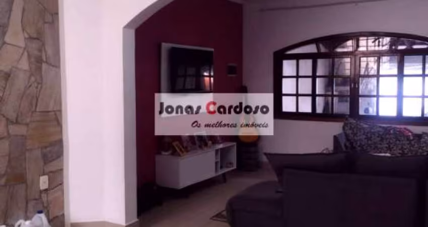 Excelente Casa à Venda em Mogi das Cruzes-SP, Jardim São Francisco: 2 Quartos sendo 2 Suítes, por R$: 380 mil.
