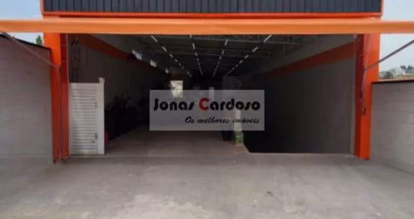 Galpão comercial à venda em localização privilegiada, estuda permuta, localizado na Vila São Paulo em Mogi das Cruzes. Por apenas R$: 1.100.000 .