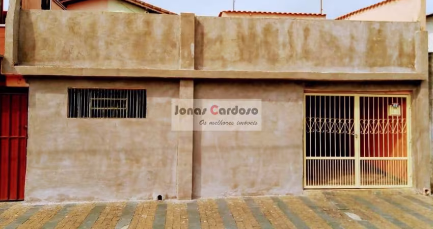 Casa a venda com edícula na frente, rede elétrica separada, 3 quartos amplos, sala espaçosa, cozinha funcional. Por R$: 280 mil. Mogi das Cruzes !