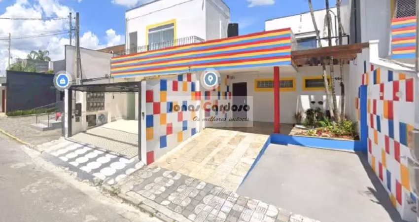 Salas comerciais em excelente região, na vila oliveira.