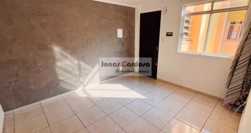 Oportunidade! Apartamento a venda no Conjunto Toyama em Mogi das Cruzes. Com 2 Quartos, Sala, Banheiro - Bairro Jardim Armênia. Não perca!