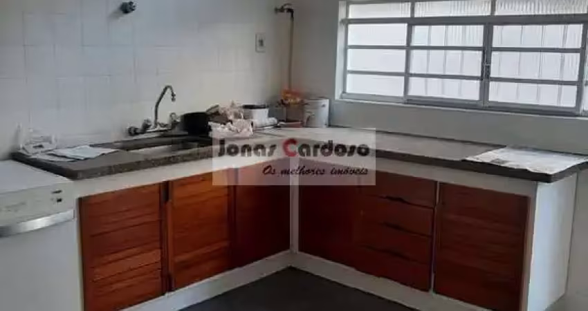 Casa à venda no shangai, próximo ao centro de mogi das cruzes. com 3 quartos, 1 vaga de garagem, ideal para clinica ou escritórios. por r$660 mil