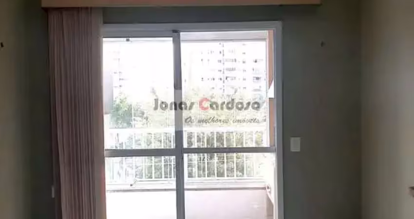 Oportunidade de apartamento de 2 dormitórios, sendo uma suíte na praça do Habibis