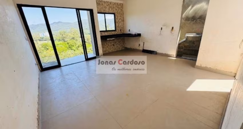 Imperdível oportunidade de compra: Casa com 2 quartos e suíte na Vila São Paulo, Mogi das Cruzes-SP. Por R$: 560 mil