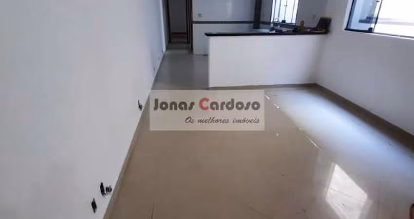 Alugue agora esta incrível casa com 2 quartos e 2 vagas coberta, cozinha ampla conceito aberto, região de Brás Cubas em Mogi das Cruzes!