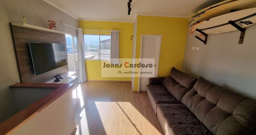 Apartamento à venda na Vila Mogilar, Mogi das Cruzes-SP: 2 quartos, 1 suíte, 1 sala, 2 banheiros, 2 vagas de garagem, 102m². Não perca esta oportunidade única na cobertura!