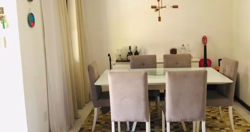 Stella Maris quatro quarto com placas solares