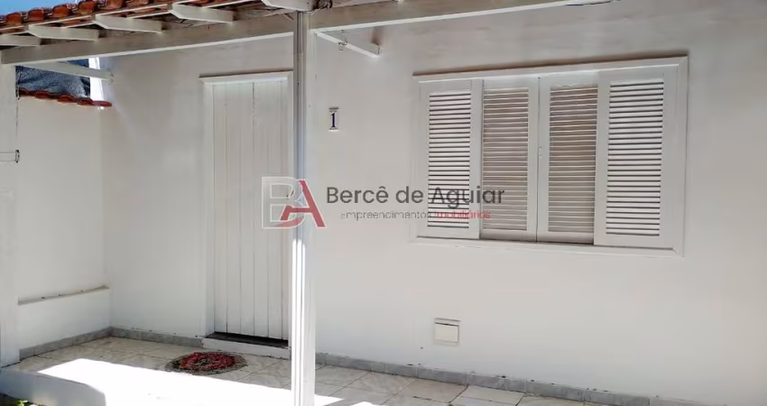 Casa em condomínio fechado com 1 quarto para alugar no Porto da Roça I, Saquarema 
