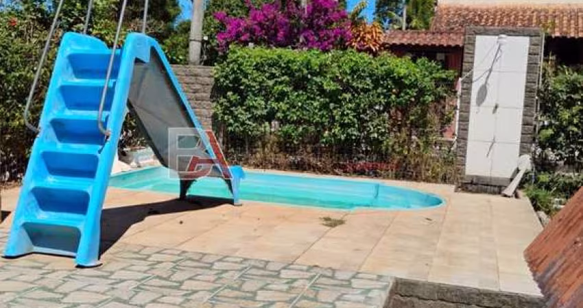 Casa com 3 quartos à venda em Bacaxá, Saquarema 