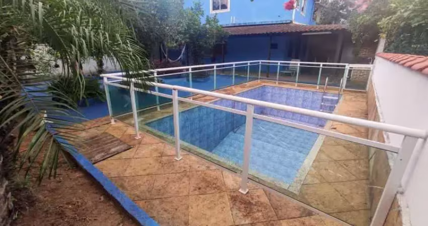 Casa com 4 quartos à venda na Rua Luiz Vicente Gonzaga, Xerém, Duque de Caxias