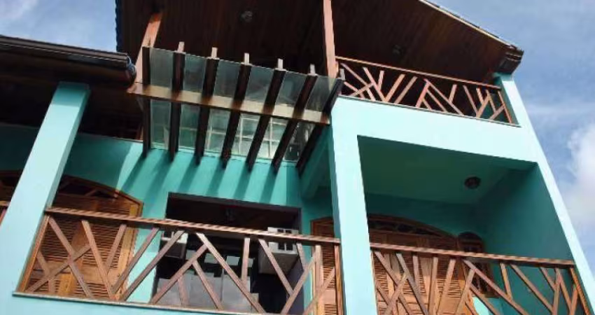 Casa em condomínio fechado com 4 quartos à venda na Rua Estrada dos bandeirantes, Vargem Pequena, Rio de Janeiro