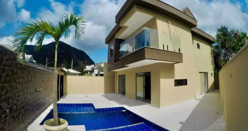 Casa em condomínio fechado com 4 quartos à venda na Rua João Marques Cadengo, Vargem Pequena, Rio de Janeiro
