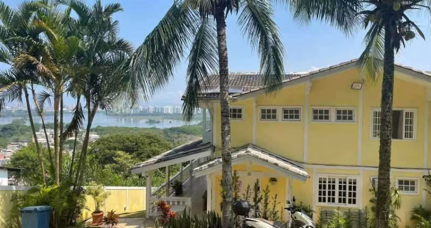Casa em condomínio fechado com 4 quartos à venda na Estrada de Jacarepaguá, Itanhangá, Rio de Janeiro