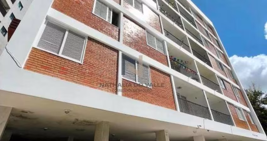 Reformado em ótima localização nos Aflitos