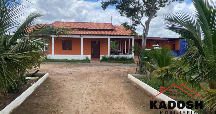 Chácara à venda no Centro de Santanópolis-BA: 2 quartos, sala, 2 banheiros, 1 vaga de garagem, 4.500 m² de área total