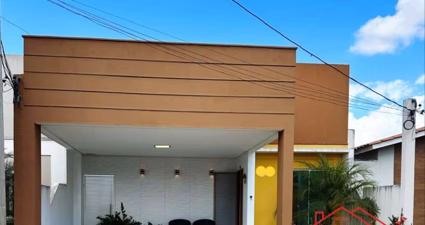 Casa em condomínio à venda no bairro Papagaio, Feira de Santana-BA: 2 quartos, 1 suíte, 1 sala, 2 banheiros, 2 vagas, 200m².