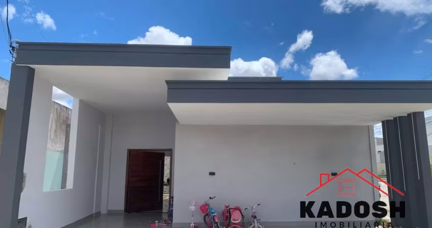 Casa em Condomínio à Venda em Feira de Santana-BA, Bairro Papagaio - 2 quartos, 1 suíte, 1 sala, 2 banheiros, 2 vagas, 200m²