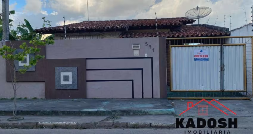 Casa disponível para Locação localizada no Bairro Santa Monica em Feira de Santana