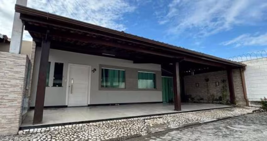 Casa mobiliada para locação no Sim