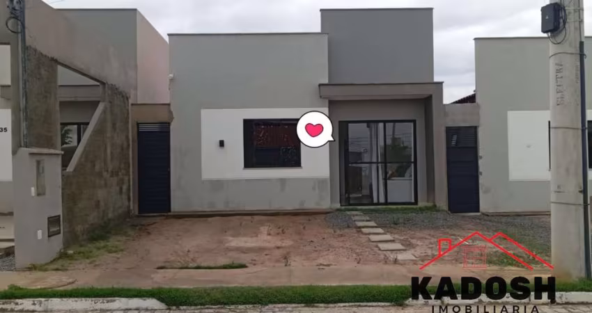 Casa em Condomínio à Venda em Feira de Santana-BA, Registro: 2 Quartos, 1 Sala, 1 Banheiro, 2 Vagas, 40,50m².