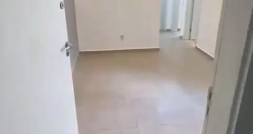 Apartamento no condomínio madrid, localizado no  bairro planejado jardim europa em feira de santana