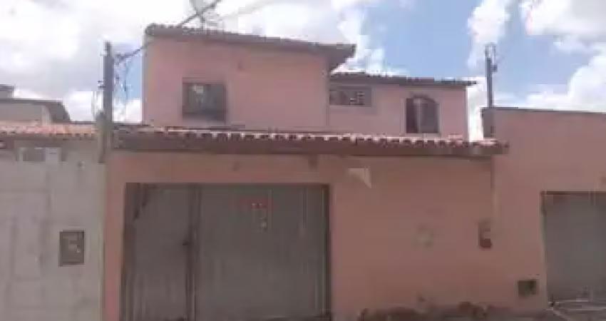 2 casas para venda localizado no conjunto feira 5 no bairro mangabeira em feira de santana