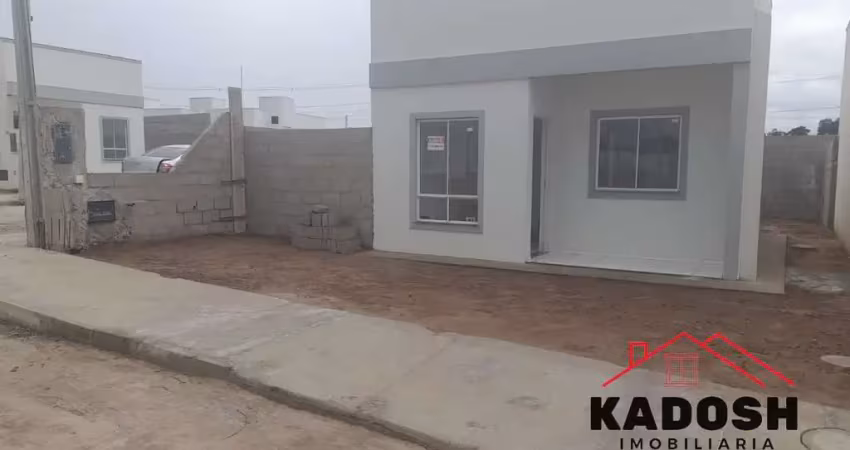 Casa para locação no condominio reserva das pitombeiras localizada no bairro campo limpo em feira de santana