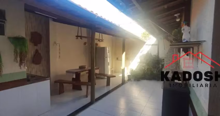 Casa para venda e locação ? conforto e espaço para toda a família! localizada no birro santa monica em feira de santana