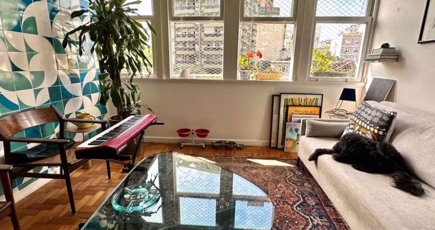 Charmoso apartamento de frente próximo da praia