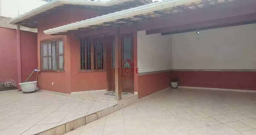 Casa com 4 quartos para alugar na Rua Professor Fernando de Magalhães, 222, Álvaro Camargos, Belo Horizonte