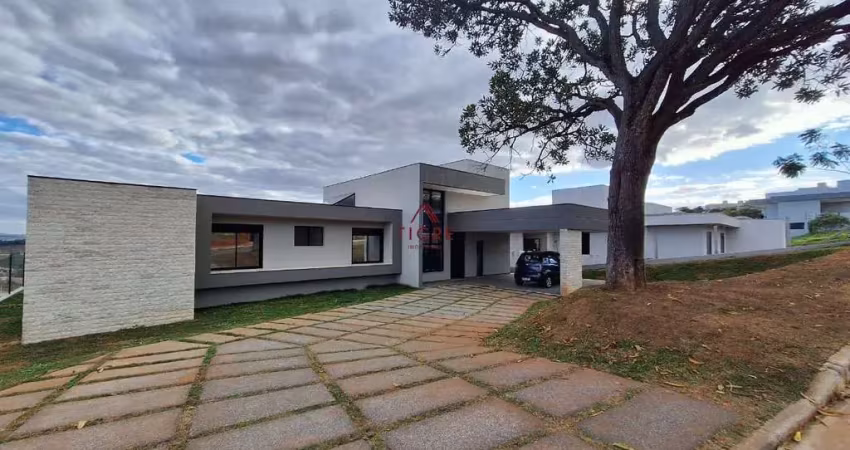 Casa em condomínio fechado com 4 quartos à venda na Rua Hum, 150, Condomínio Real Mont Ville, Lagoa Santa