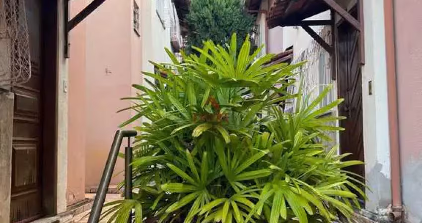 Casa em condomínio fechado com 3 quartos à venda na Rua São Miguel, 642, Itapoã, Belo Horizonte