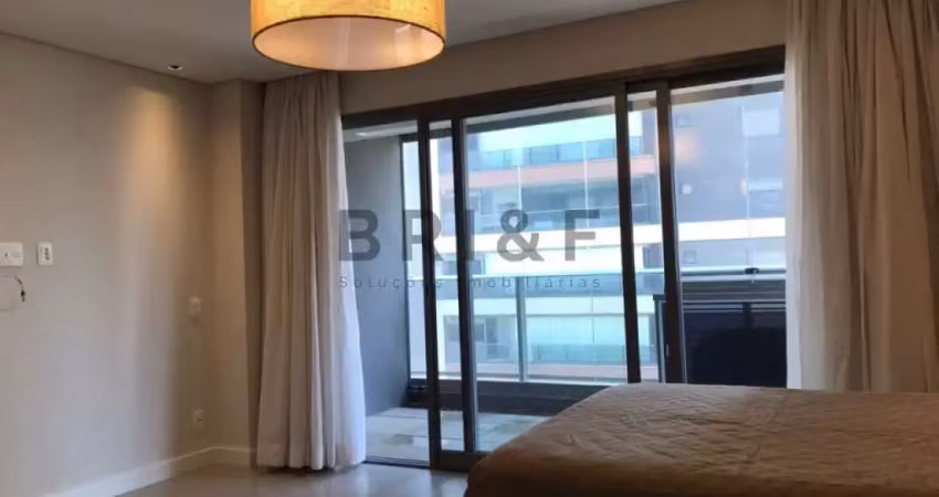 Studio com ótima ventilação, banheira, ar condicionado, sala grande, varandão e muito mais!!!