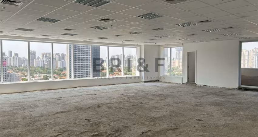 SALA COMERCIAL PARA LOCAÇÃO COM 192M², 5 VAGAS DE GARAGEM NO BROOKLIN, REGIÃO DA BERRINI
