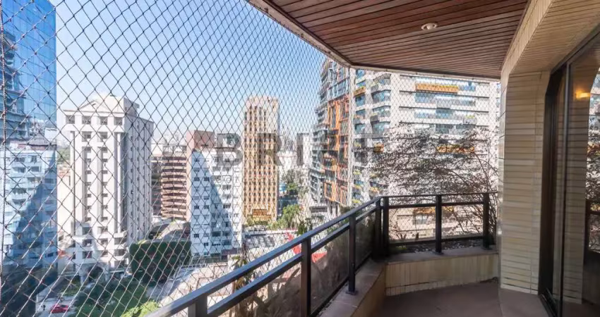Apartamento para alugar, 240m², 3 dormitórios, 1 suíte e 3 vagas no itaim bibi