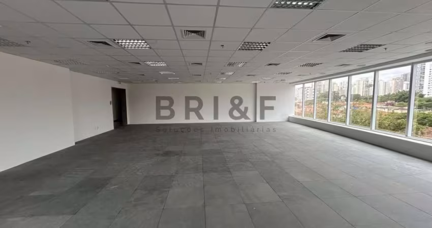 SALA COMERCIAL DUPLEX PARA LOCAÇÃO COM 353M², 10 VAGAS DE GARAGEM NO BROOKLIN, REGIÃO DA BERRINI