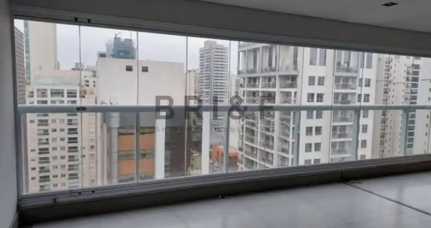 Apartamento a venda com 121m², 2 dormitórios, 2 suítes e 2 vagas em moema