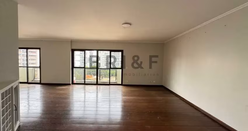 Apartamento para alugar - 215m² - 4 dormitórios (2 suítes), 2 vagas - Brooklin