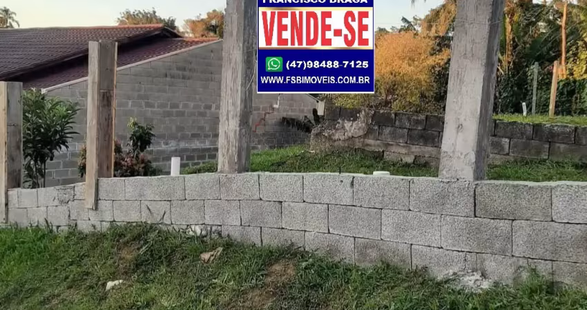 Terreno à venda no Centro, Penha 