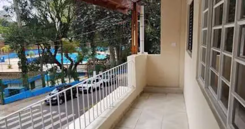 'oportunidade única! propriedade na vila guarani - zona sul com 3 casas independentes e terreno amplo de 240m²'