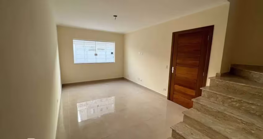 'Luxuoso Sobrado de 3 Dormitórios com Suíte Master e Acabamento Impecável na Vila Galvão, Guarulhos!'