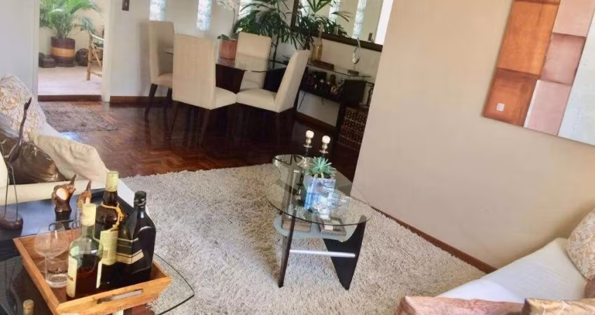 'Seu Novo Lar em Santa Terezinha: Apartamento Espaçoso de 3 Dormitórios e Vista Livre!'
