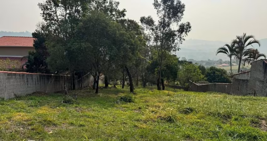 ATIBAIA - A VENDA!!!Terreno com 1400m²  em Loteamento de chacaras com portaria 24 horas