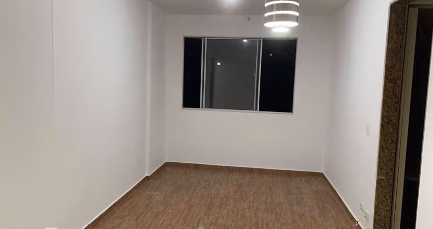Apartamento com 51m², 2 dormitorios, uma vaga e elevador - A VENDA!!!